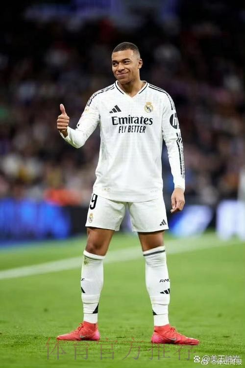 西媒-姆巴佩消除更衣室疑虑 他正成为球队的领袖